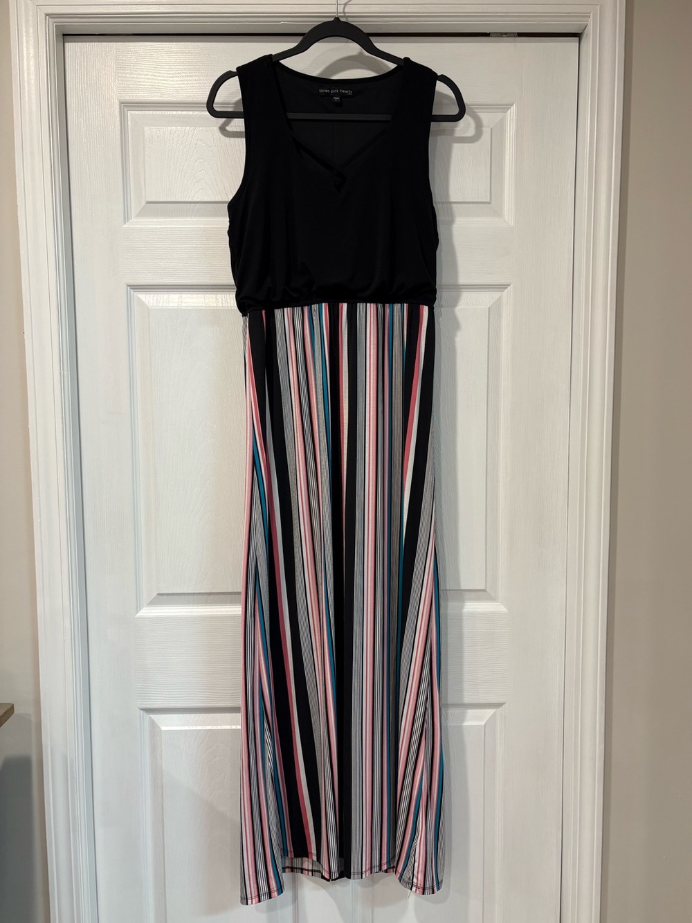 Three Hearts Black Sleeveless Maxi Dress with Multi-Color Stripes